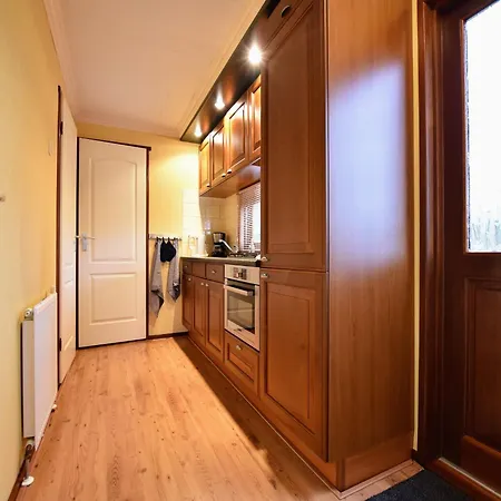 Chalet In With Fenced Garden